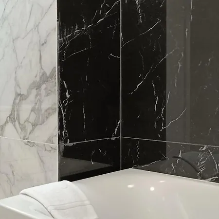 3 Sunrise Marble - Panoramic Seaview - Casa Del Mar Mamaia