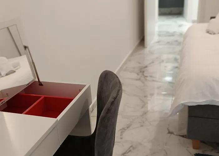 3 Sunrise Marble - Panoramic Seaview - Casa Del Mar Mamaia